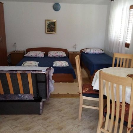 Jagoda Apartments ซาโอสโตรก ภายนอก รูปภาพ